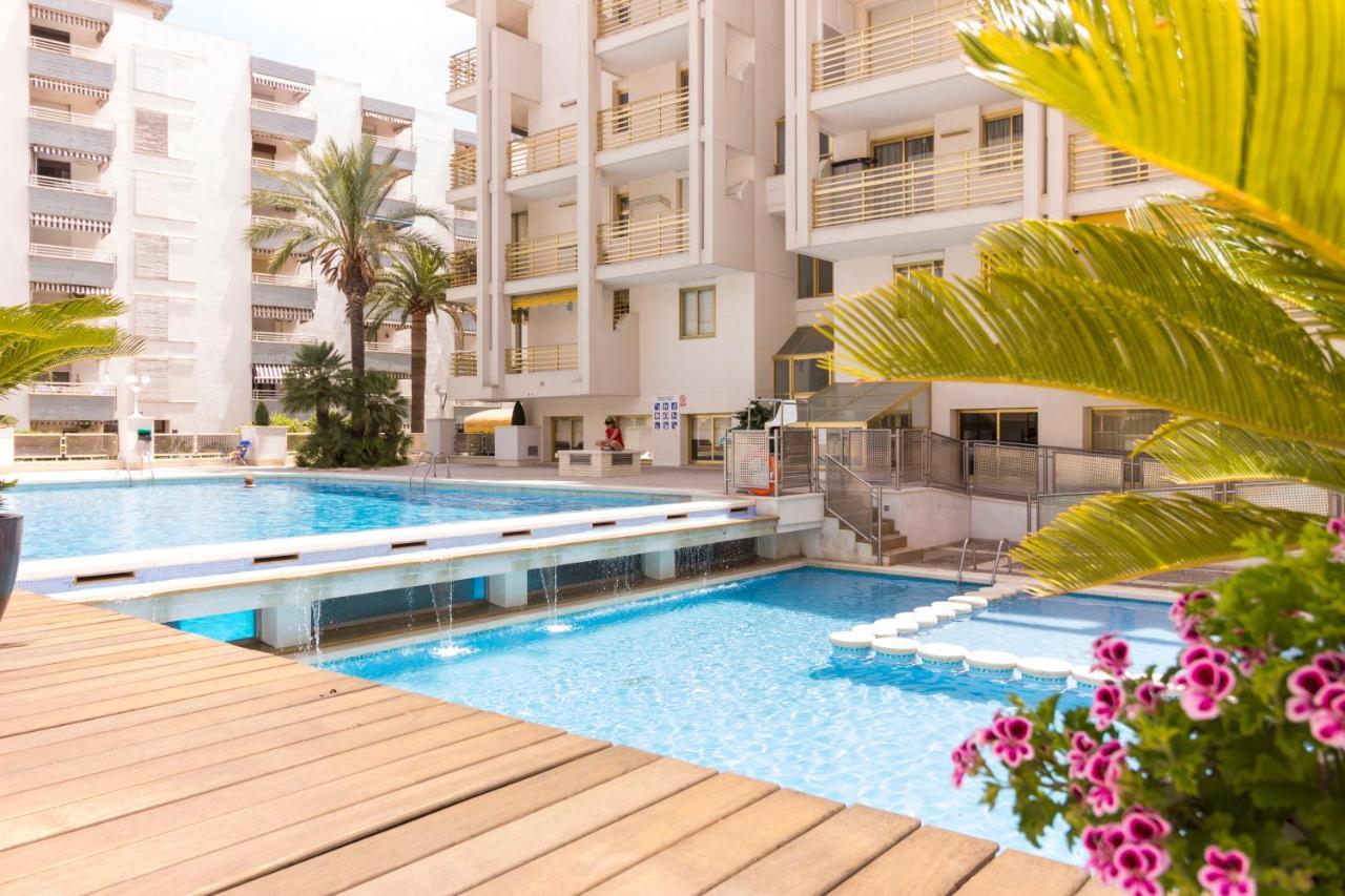Novelty Con Vistas Al Mar Apartment Salou Bagian luar foto