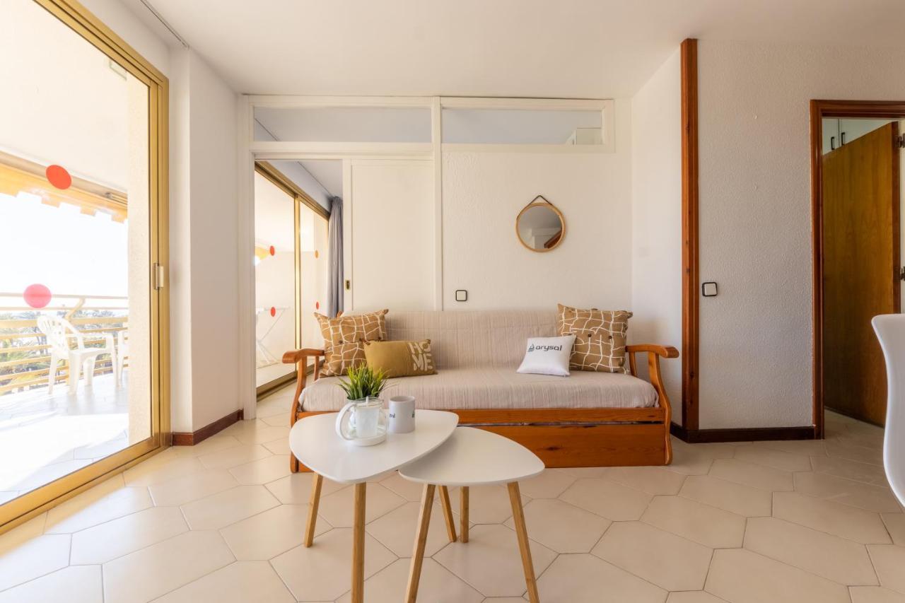 Novelty Con Vistas Al Mar Apartment Salou Bagian luar foto