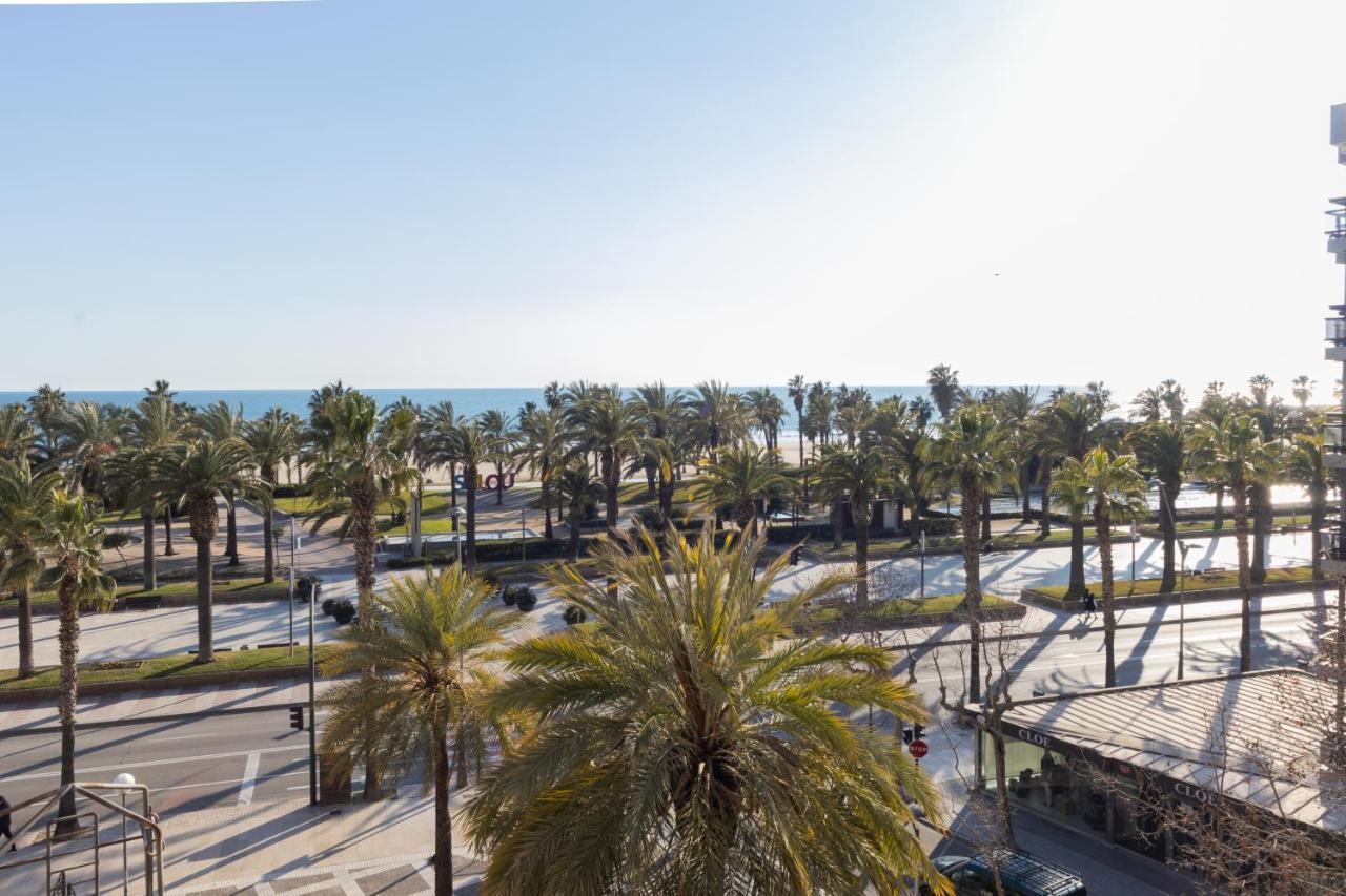 Novelty Con Vistas Al Mar Apartment Salou Bagian luar foto